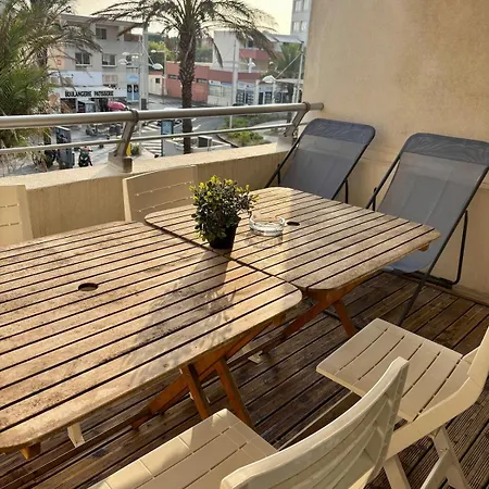 Vue Mer, Piscine ,parking, Rochelongue Διαμέρισμα